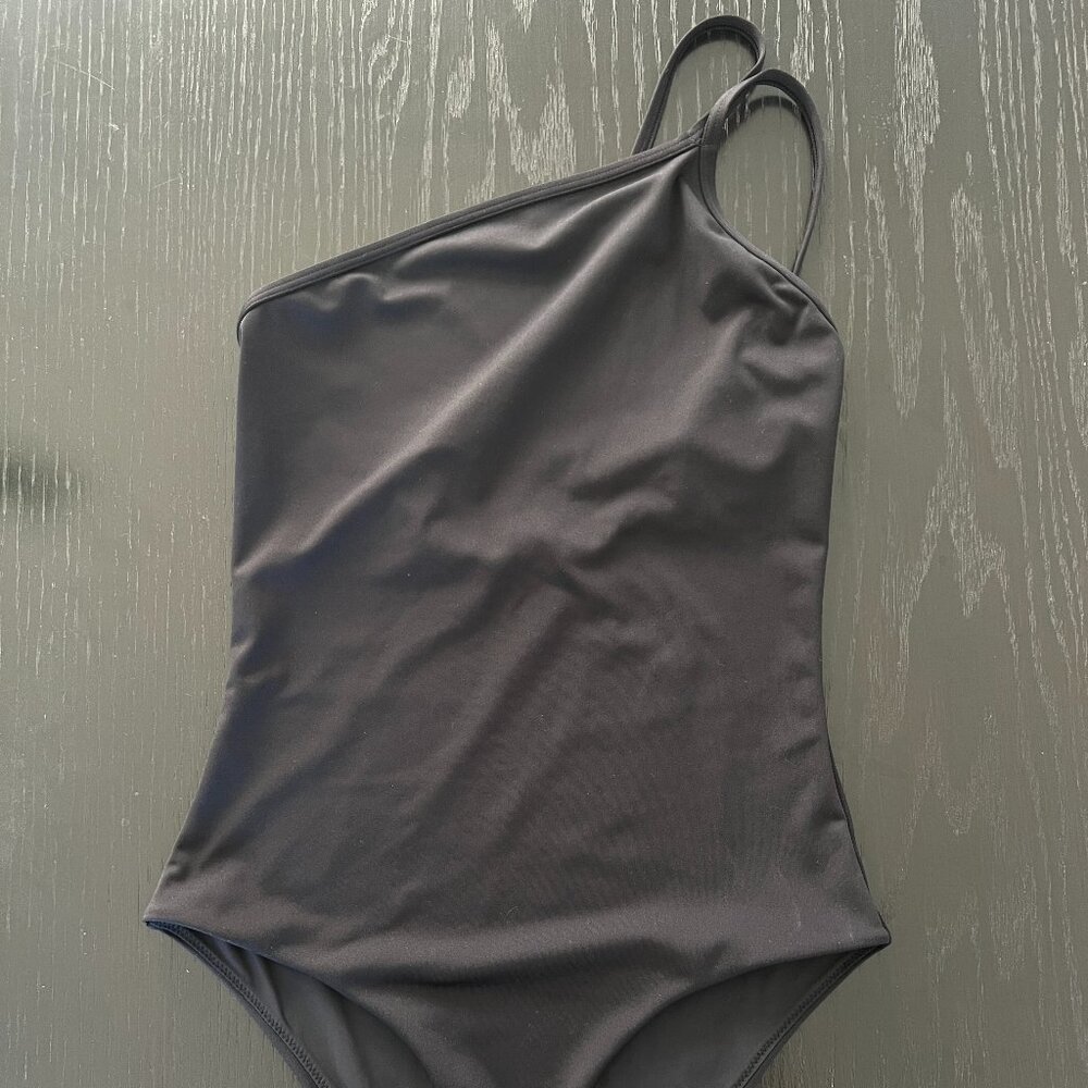 LAST CHANCE COS one piece swimsuit one shoulder Matteau